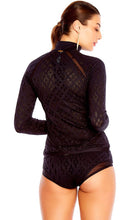 Load image into Gallery viewer, Luxe Rash Guard
