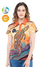 Load image into Gallery viewer, Aboriginal Art Women&#39;s Fitted 50+ UPF Polo Jumping Crocodile
