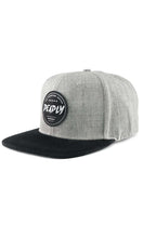 Load image into Gallery viewer, Cap Snapback Deadly

