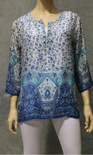 Load image into Gallery viewer, Silk Kurta Kaftan Short Small Flower Border Print
