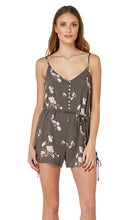 Load image into Gallery viewer, Rayon Playsuit Queens
