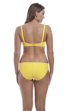 Load image into Gallery viewer, Beach Hut California UW High Apex Bikini Top. Pre-Order D Cup to J Cup

