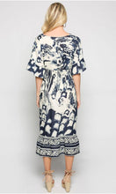 Load image into Gallery viewer, Cotton Dress Chantelle Venice Blue
