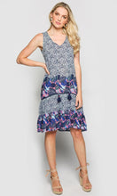 Load image into Gallery viewer, Cotton Dress Rosa Jungle

