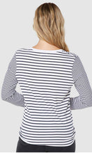 Load image into Gallery viewer, Tee long Sleeve Jenna
