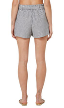 Load image into Gallery viewer, Viscose/Linen Short Kay
