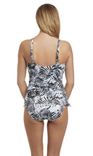 Load image into Gallery viewer, Kiso Valley Twist Front Tankini
