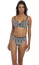 Load image into Gallery viewer, Geneva Mid Rise Brief
