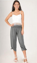 Load image into Gallery viewer, Rayon Pant 3/4 Tie Side, More Colours.
