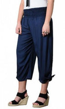 Load image into Gallery viewer, Rayon Pant 3/4 Tie Side, More Colours.
