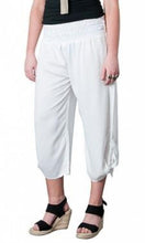Load image into Gallery viewer, Rayon Pant 3/4 Tie Side, More Colours.
