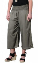Load image into Gallery viewer, Rayon Pant 3/4 Wide Leg, More Colours
