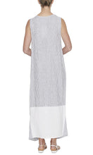 Load image into Gallery viewer, Linen Dress Seam Detail
