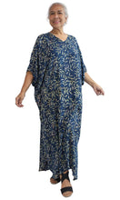 Load image into Gallery viewer, Rayon Kaftan Long Tree Fern, More Colours

