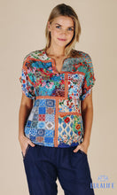 Load image into Gallery viewer, Rayon Top Kaleida
