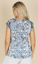 Load image into Gallery viewer, Cotton Top Fraser
