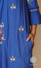 Load image into Gallery viewer, Cotton Dress Salvador Cold Shoulder
