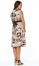 Load image into Gallery viewer, Cotton Dress Leela, More Prints, Sizes 10 - 18
