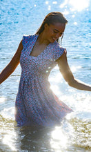 Load image into Gallery viewer, Cotton Dress Chrissie, More Prints
