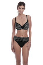Load image into Gallery viewer, Santa Monica Black &amp; White UW Moulded Bikini Top Pre-OrderD Cup to G Cup
