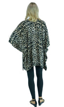 Load image into Gallery viewer, Rayon Tunic Short Leopard, More Colours

