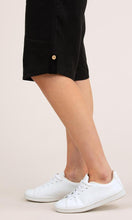 Load image into Gallery viewer, Yarra Trail Linen Short Curved Hem
