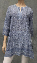 Load image into Gallery viewer, Cotton Kurta Petal Print

