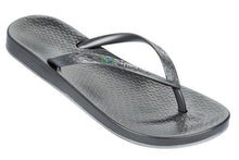 Load image into Gallery viewer, Ipanema Brilliant, More Colours, Size 6 - 11
